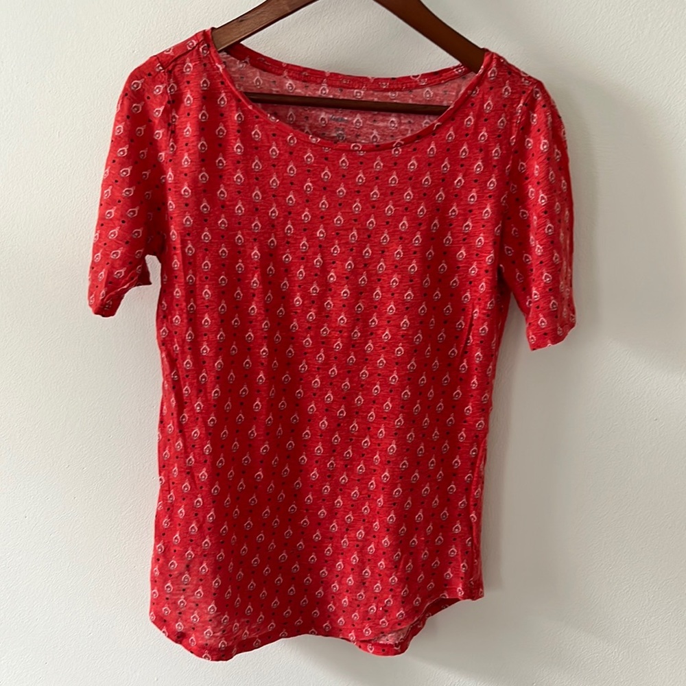 100% linen Ann Taylor Loft XS shirt with fun small pattern